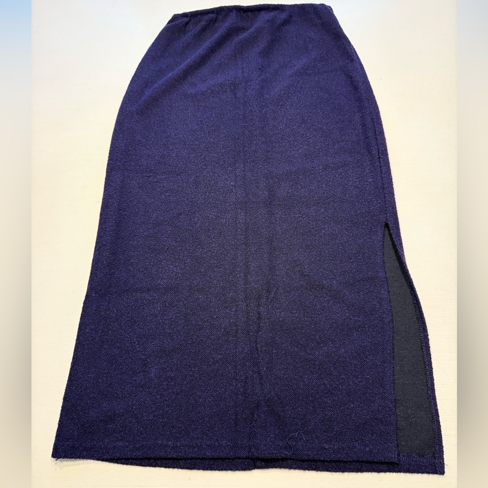 JKLA California Elegant Navy Pencil Skirt